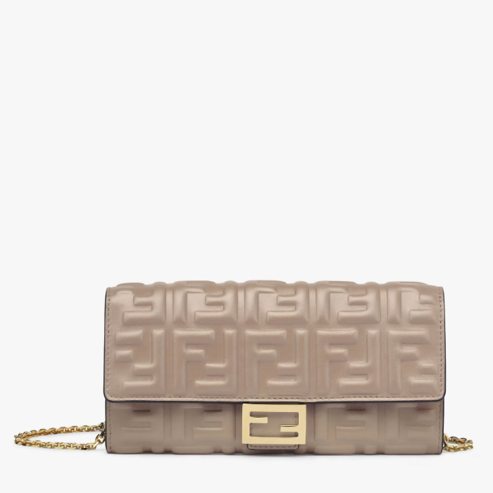 Fendi Baguette Continental With Chain