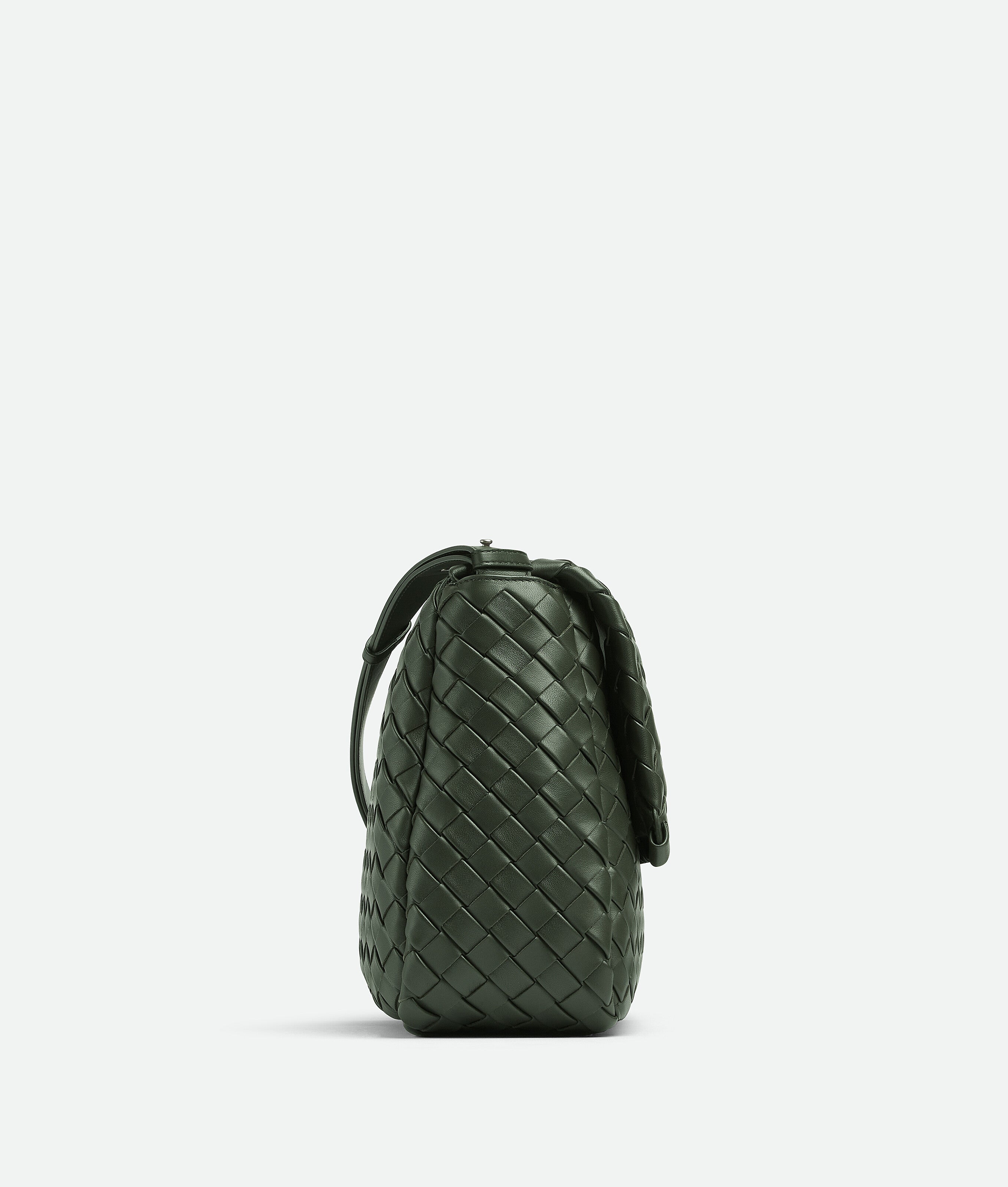 Bottega Veneta Large Cobble Messenger Camping