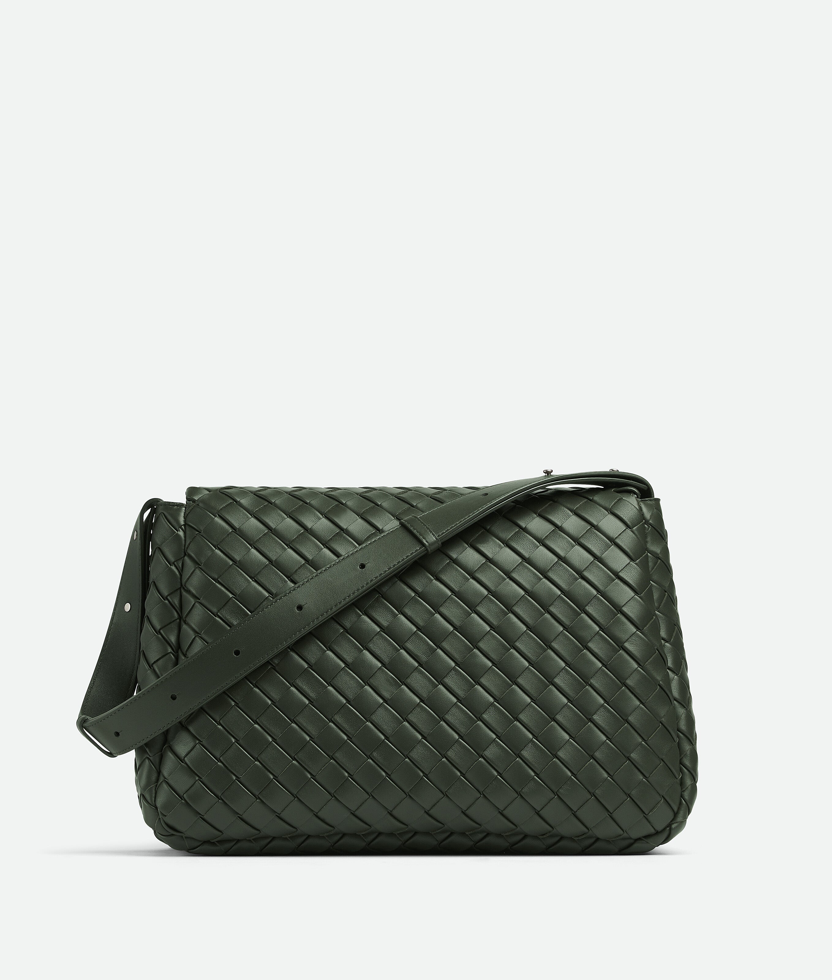 Bottega Veneta Large Cobble Messenger Camping